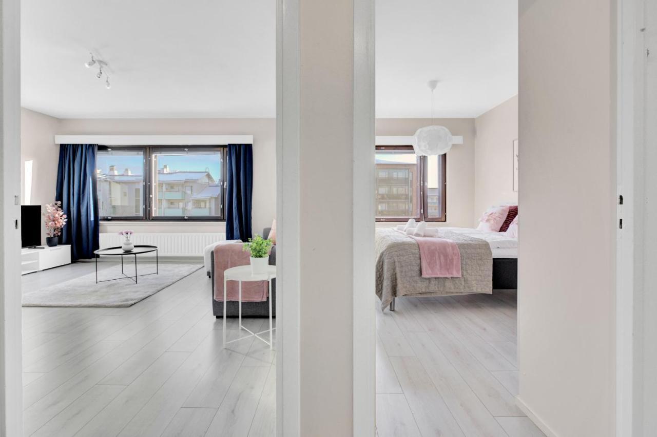 Bellarova Apartments XIII ロヴァニエミ エクステリア 写真